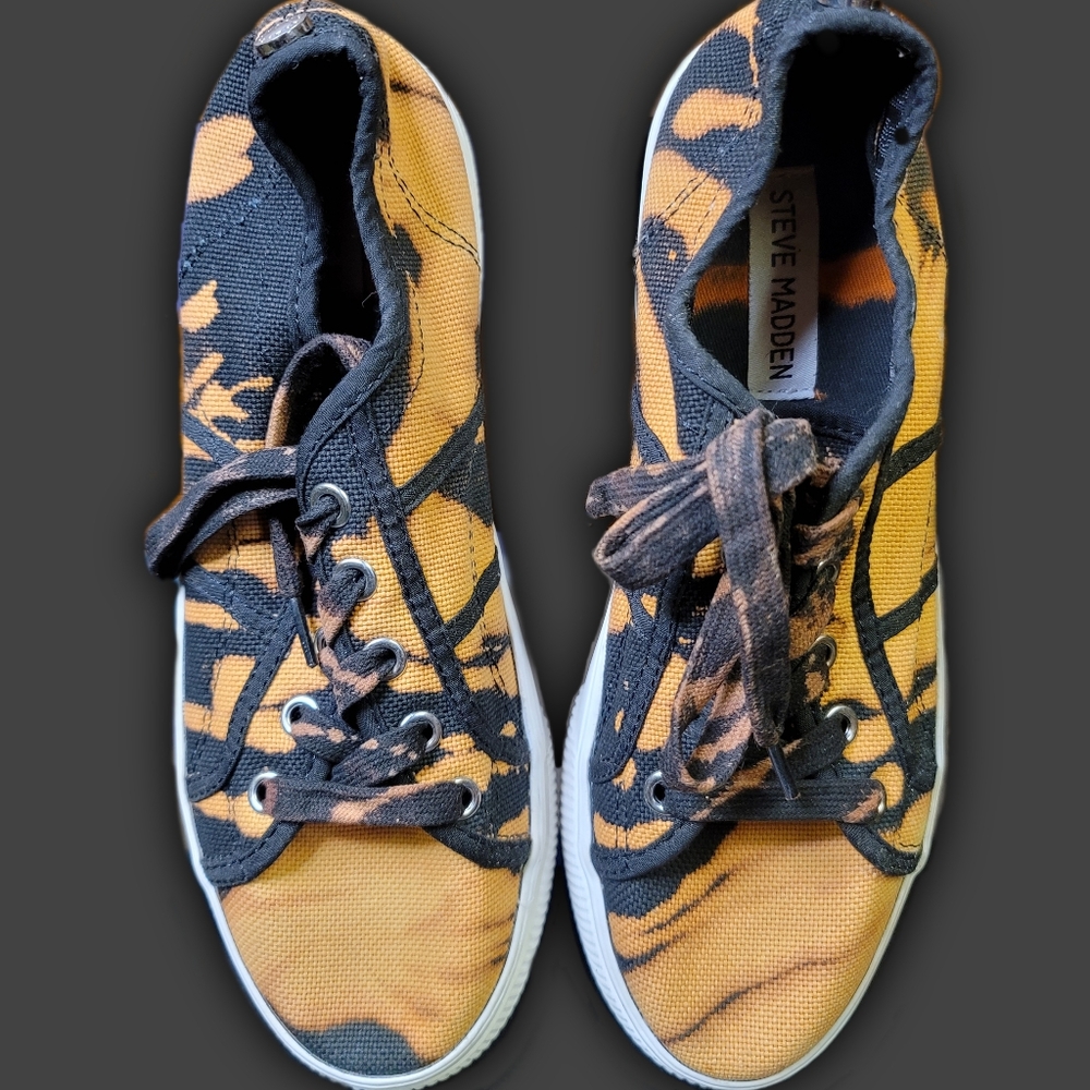platform sneakers